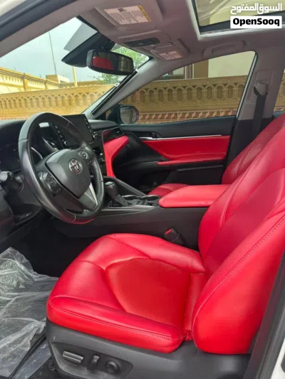 Toyota Camry XLE 2