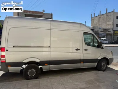 Mercedes Benz V-Class Viano 2