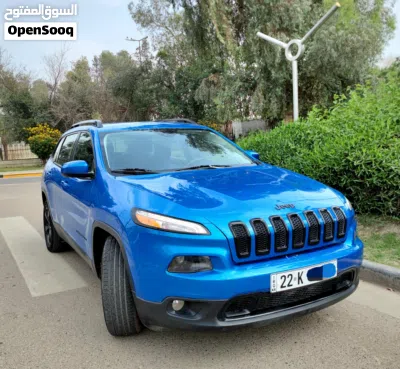 جيب جراند شيروكى Cherokee 4xe 2