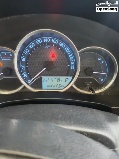 Toyota Corolla SE 3