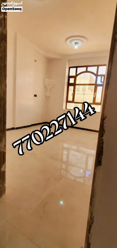 عماره للبيع ديلكس بسعر مغري بدروم وثلاثه دور مشطبه لكس الموقع صنعا جنب شارع النصر مامون للعقارات 2