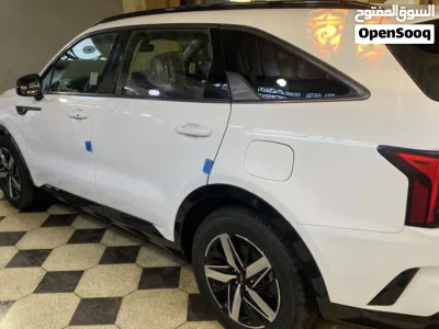Kia Sorento EX 4