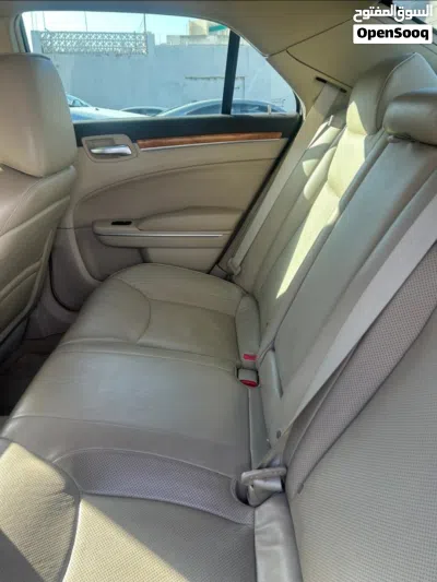 كرايسلر 300 300S v8 2