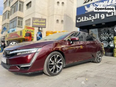 Honda Clarity Touring 3