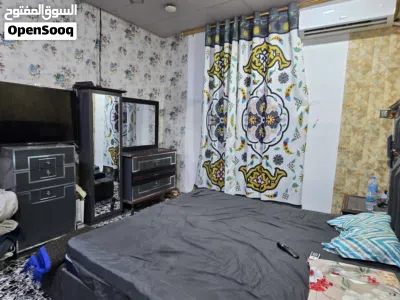 غرفت نوم اخت جديده 9 قطع وياها مرايا بعد وطابوريه السعر مليون و750 3