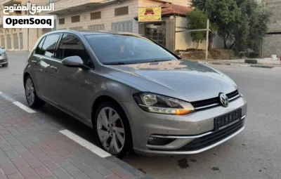 فولكسفاغن جولف Plus 4