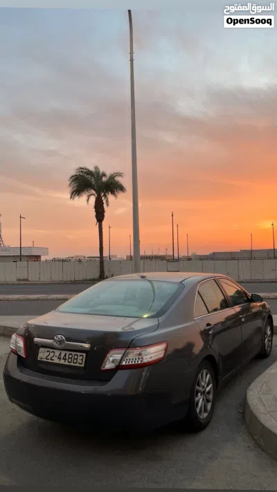 Toyota Camry Standard 3