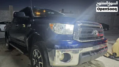 Toyota Tundra SR5 3