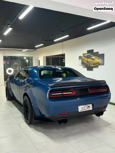 Dodge Challenger SRT8 392 Scat Pack Shaker 4