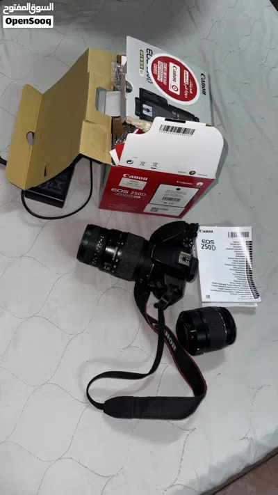للبيع كانون 250D 4