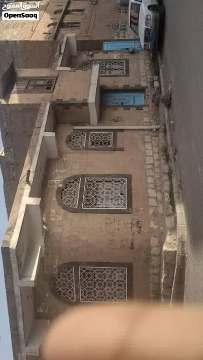 عماره مسلح اربع لبن حر معمد شارعين شارع 10 وشارع 12 واجهتها 23 متر الموقع 2