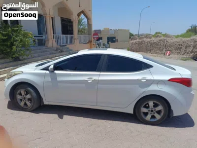 Hyundai Elantra GLS 2