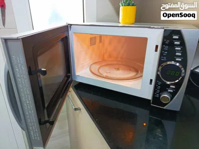 Elekta Microwave Oven - 25 liters 2