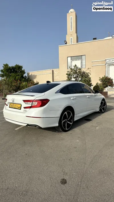 هوندا اكورد Sport 4