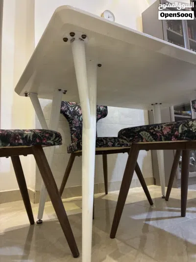 طاولة سفرة 3