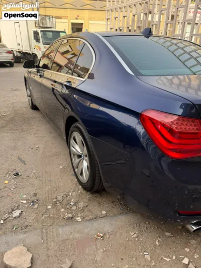BMW 7 Series 730 2