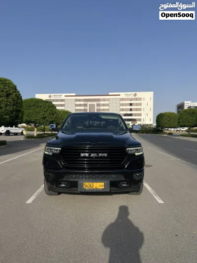 Dodge Ram Laramie 2