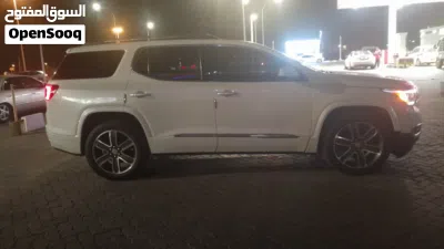 GMC Acadia SLE 3