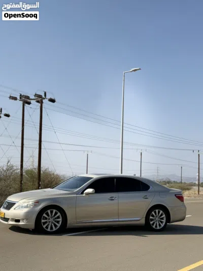 Lexus LS LS 460 2