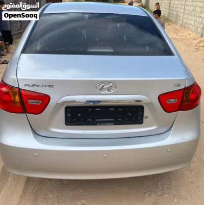 Hyundai Avante SE 4