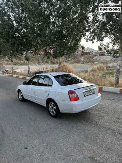 Hyundai Avante SE 4
