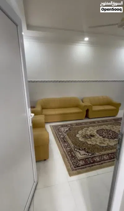 شقه في صاله غربيه قريبه بدر سماء 4
