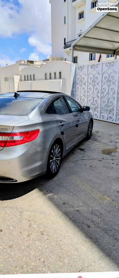 Hyundai Azera GL 4
