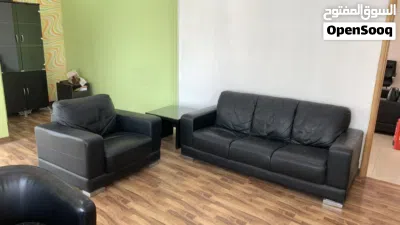 للبيع كنب جلد اسود صفاة الغانم for sale black leather sofas 3