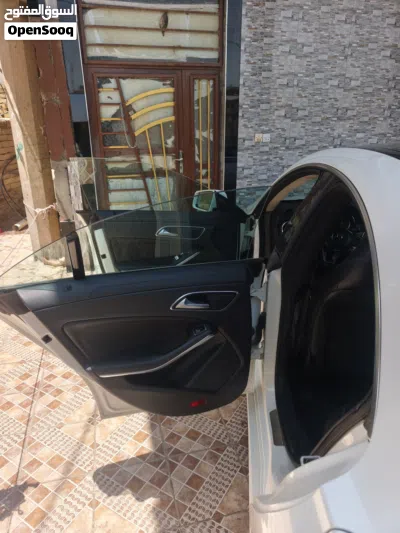 Mercedes Benz CLA-CLass CLA 200 3