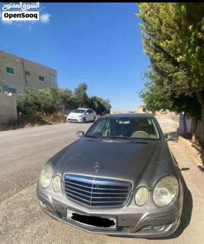 Mercedes Benz E-Class E 200 2
