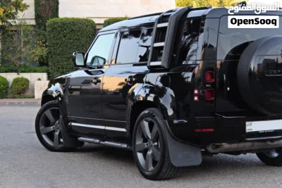 Land Rover Defender Standard 3