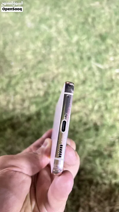 سامسونگ S22 بلس 3