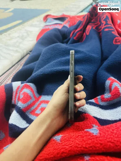 آيفون 13برو للبيع 2