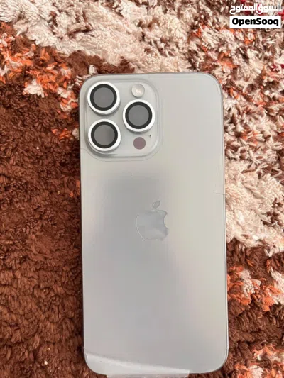 ايفون 15 بروماكس نظيف 3