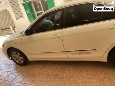 Toyota Camry GL 2