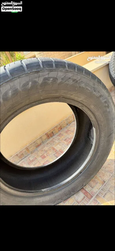 قومات 20/275/55 مستعمل تلاتة طروف مع بعض 400 2
