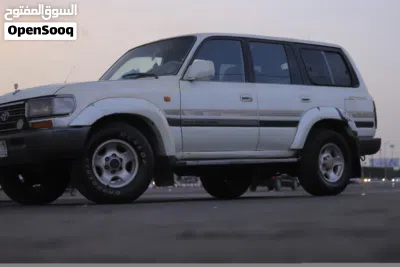 Toyota Land Cruiser VXR 3