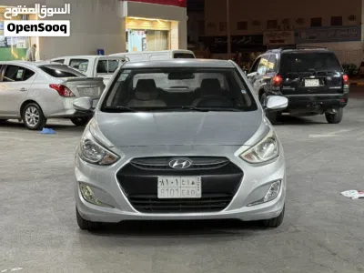 هيونداي اكسنت GLS 2
