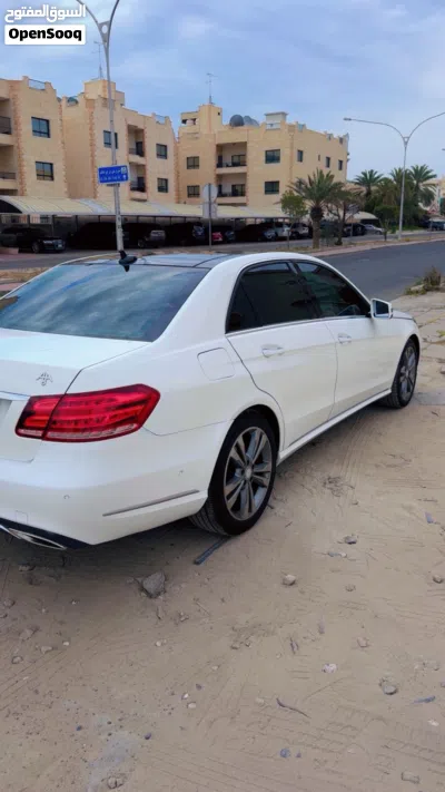 مرسيدس بنز الفئة-⁦E⁩ ⁦E 300⁩ 4