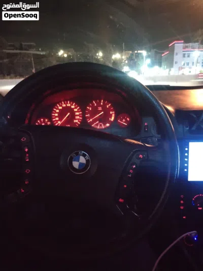 BMW 5 Series E39 4
