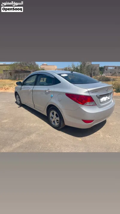 Hyundai Accent GL 4