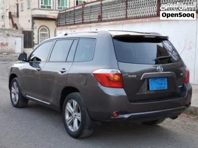 Toyota Highlander Sport Plus 3
