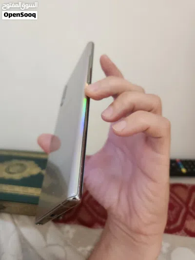 نوت عشره بلس ذاكره256 رام12 لون مموج 3