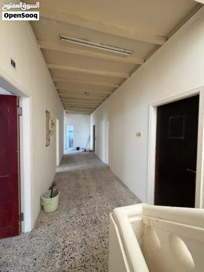 building for rent 3