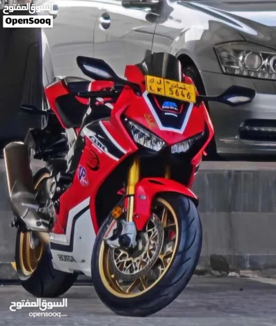 Honda CBR 4