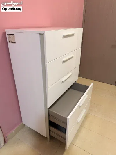 فرصة رائعة لاقتناء خزانة أدراج فاخرة وعملي ماركة هوم سنتر Home Center 5-Drawer Chest 4