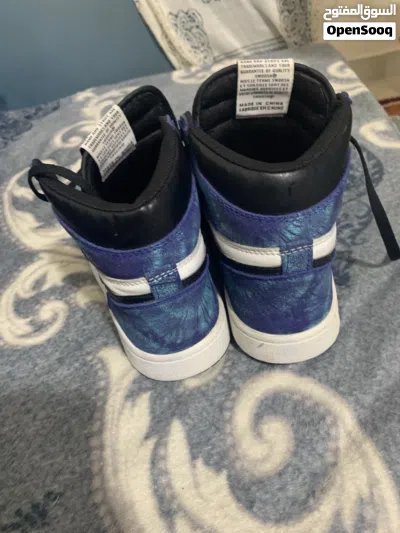 حذاء air jordan1 جميل ونادر استعمال اسبوع مقاس 37 غايه البيع صغر المقاس 3