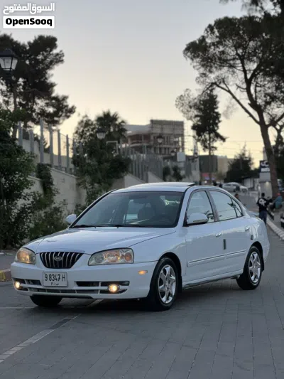 هيونداي افانتي Standard 2