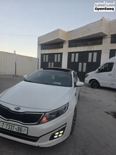 كيا اوبتيما Standard 4