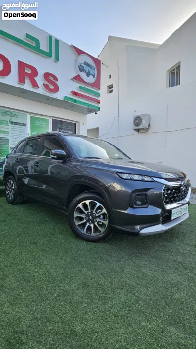 سوزوكي جراند فيتارا JLX 4